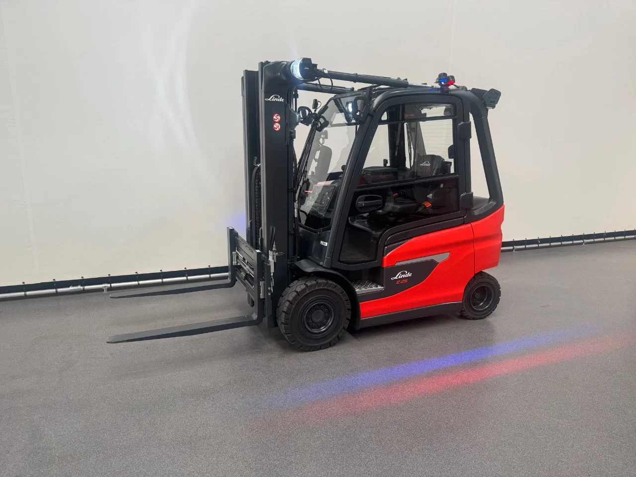 Linde E 25-01 DEMO / AIRCO leasen