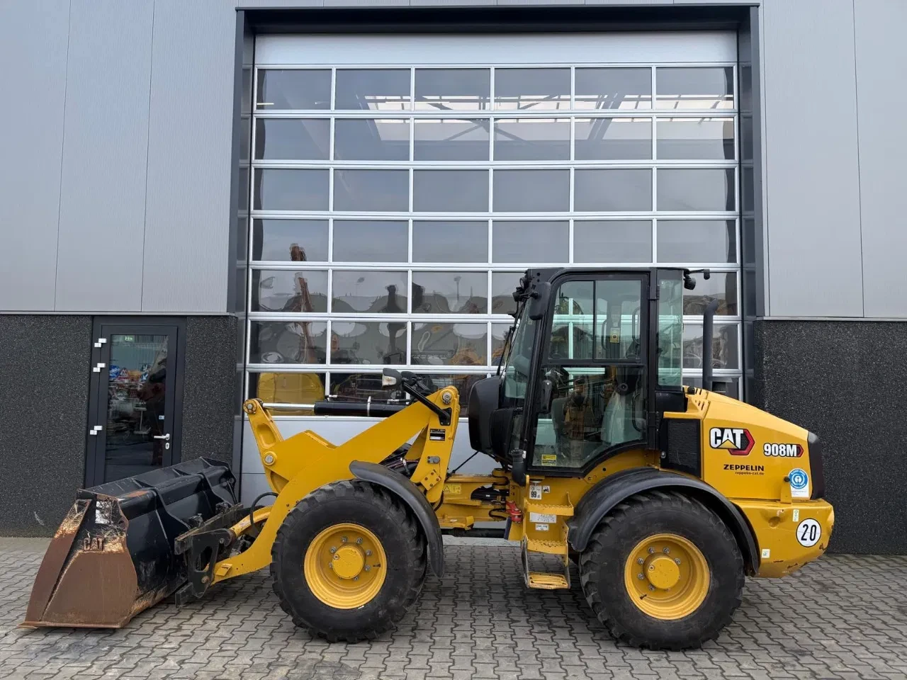 Caterpillar 908M leasen