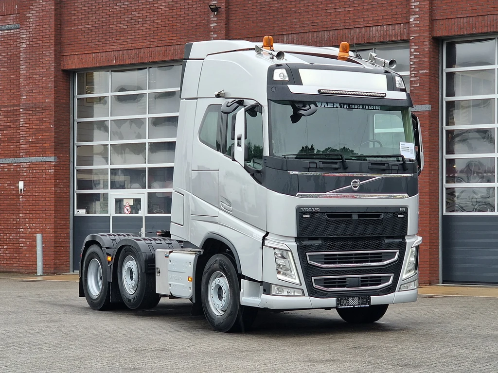 Volvo FH 13.460 Globetrotter 6x2/4 - Full air - Steering - Spoiler - Euro 6 leasen
