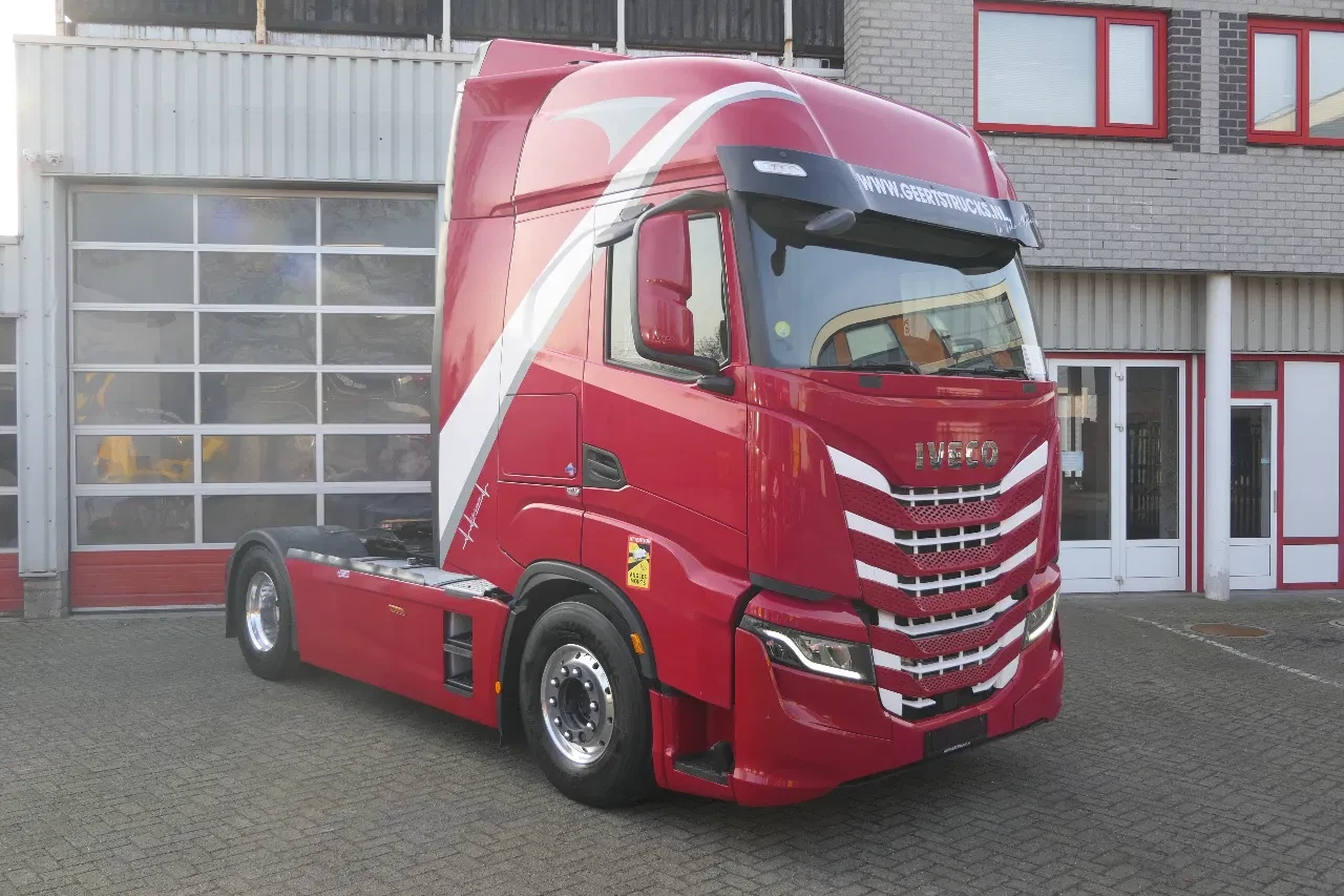 Iveco S-WAY 510 | Hydraulic | Retarder | 637466Km | 2021 | 2 Tanks | Smart Tacho 2 | Alcoas | Full Spoiler | Stand Klima | Navi | Belgium Truck leasen