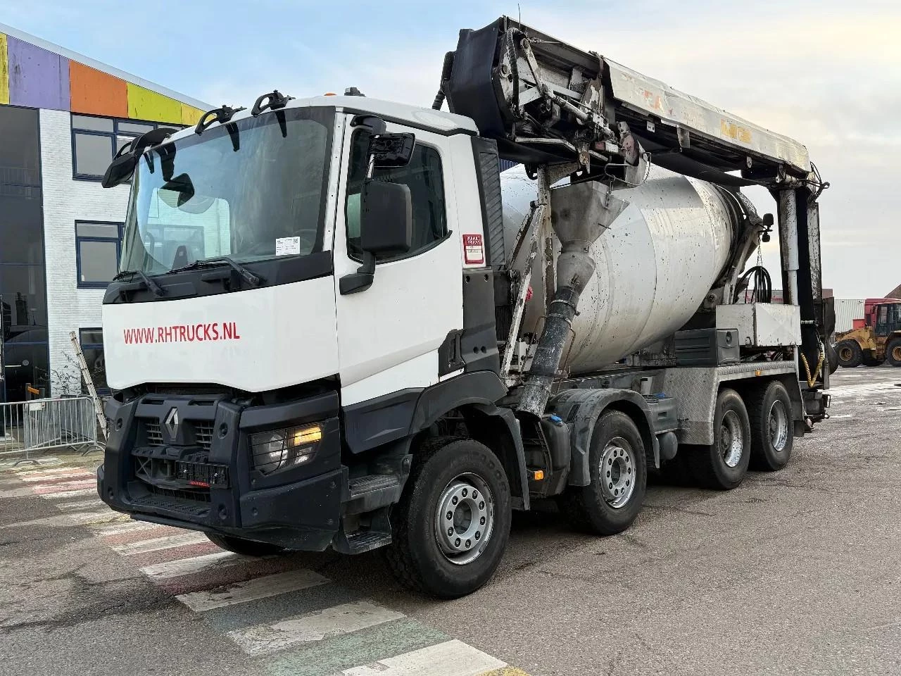 Renault C480 8X4 BELT + MIXER 9M3 + REMOTE CONTROL HUB REDUCTION FULL STEEL RHT20511 leasen