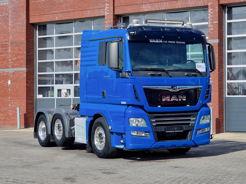 MAN TGX 26.500 6x2/4 - PTO/Hydraulic - Navi - Steering axle - Euro 6 leasen