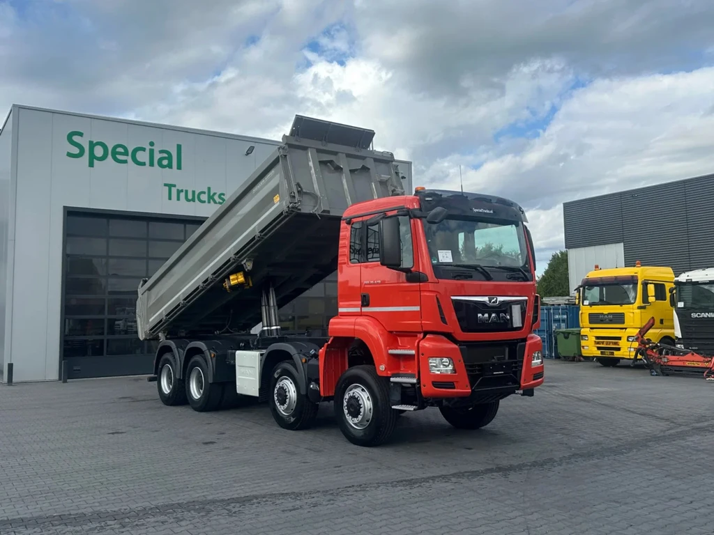 MAN TGS 35.470 8x8 / Euro 6D / 3 Way Meiller kipper / Only 80.417 km ! leasen
