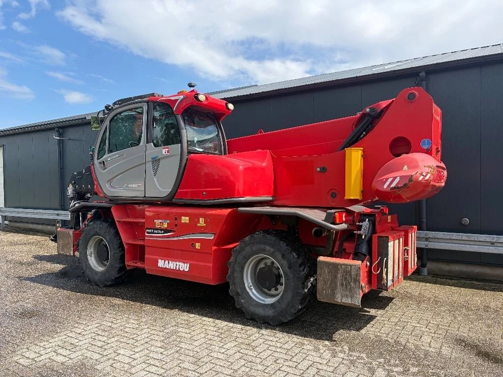 Manitou MRT 3050 + Privilege ST4 S1 leasen