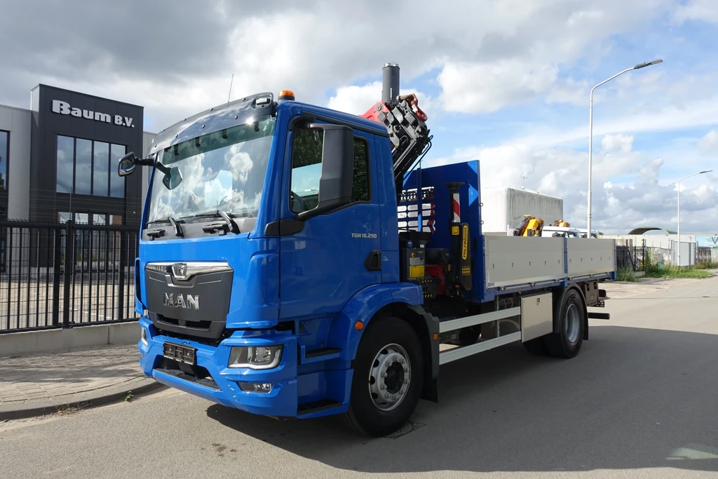 MAN TGM 18.290 / PALFINGER PK 14.501 KRAAN / 14 TM KRAAN / REMOTE CONTROL / LOW KM / PERFECT CONDITION leasen
