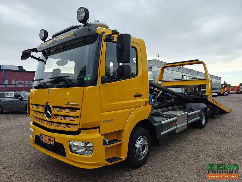 Mercedes-Benz Atego 1224 4x2 Dagcabine (3 pl) Euro6 - Jige Simplex 5T + Dubbele lier + Bril 3000kg - 05/2027 APK leasen