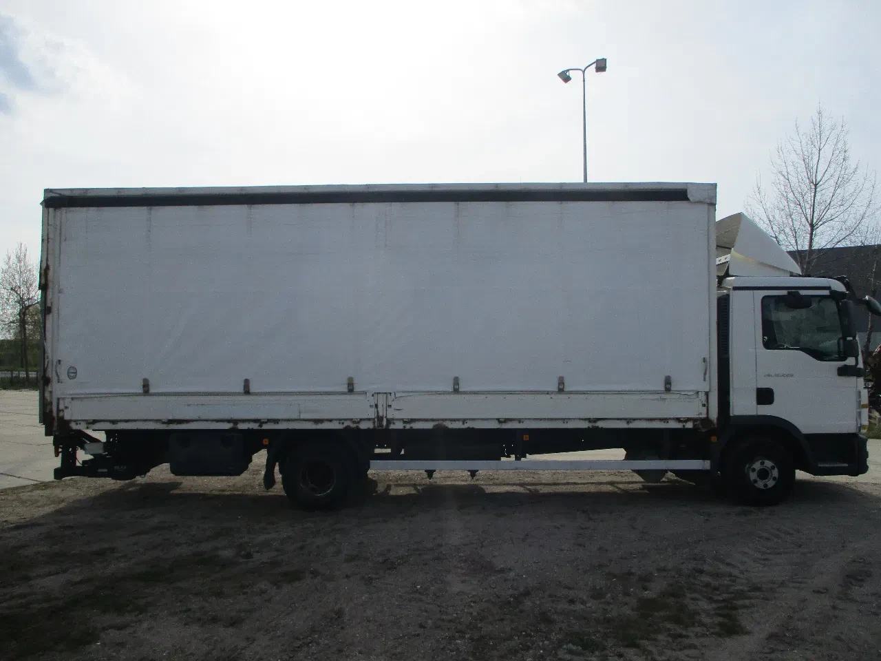 MAN TGL 10.220 TGL 12.220 EURO 5 GVW 11.990 KG 653.303 KM !!! GERMAN REGISTRATION !!! leasen