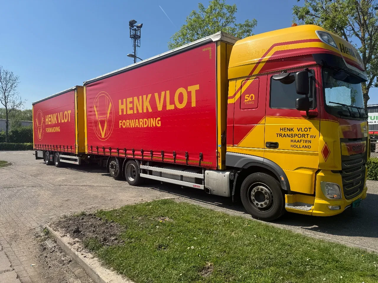 DAF XF480 6X2 JUMBO + WECON HANGER SLIDING ROOF leasen