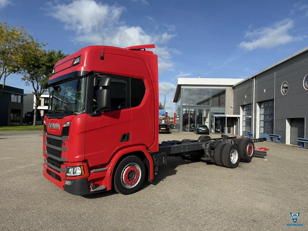Scania R NGS R500 / RETARDER / !!ONLY:444033 KM!! / I-PARKCOOL / LIFT+LENKACHSE / GERMAN TRUCK / FULL-AIR / LEATHER / NAVI / FRIDGE / AUTOMATIC / EURO-6D / 2021 leasen