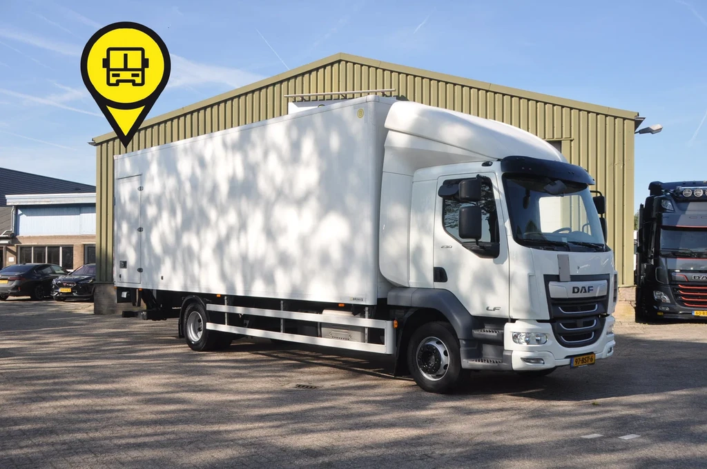 DAF LF 230 4X2 2022 BRINKS + BAR KLEP 173.942 km leasen