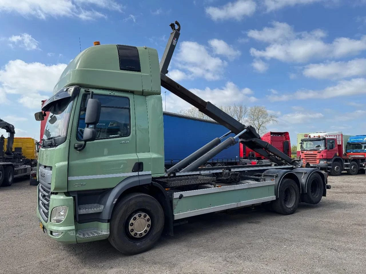 DAF CF 450 6X2 EURO 6 VDL 21T HOOK LIFTING AXLE RHT20211 leasen