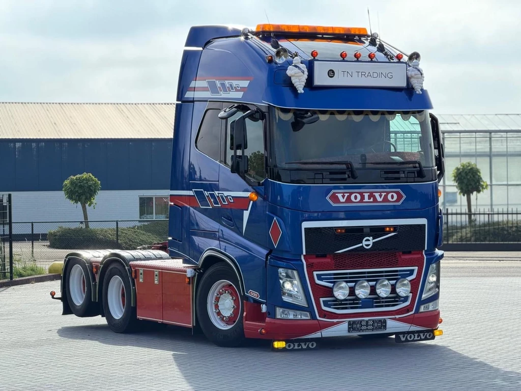 Volvo FH 13.500XL PTO, VOLLUCHT, VOL ADR, SHOW TRUCK, VOL INTERIEUR, TOP STAAT! leasen