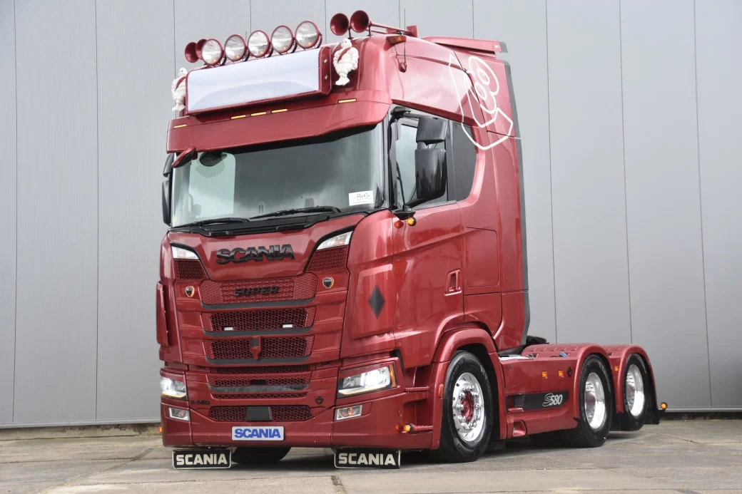 Scania S S580 V8 NGS 6x2NB - EURO 6 D - NEW TACHO - FULL AIR - RETARDER - PARK. AIRCO - LEATHER SEATS - WHEELBASE: 295 CM - ALCOA'S - LED - leasen