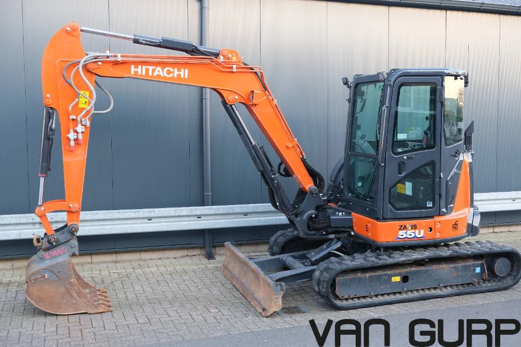 Hitachi ZX 55 U-6 CLR | 2022 | 905h | A/C leasen