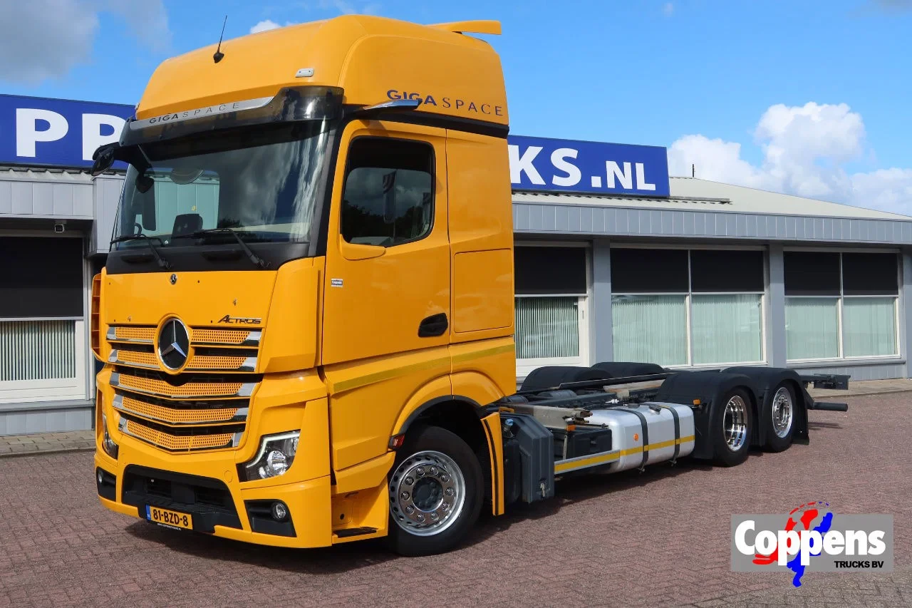 Mercedes-Benz Actros 2642 LL Chassis Cabine Giga space leasen