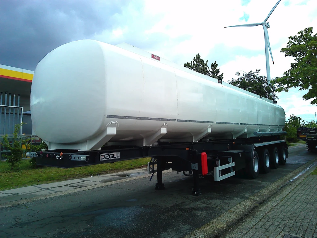 Ozgul G 4 AXLE STEEL SUSPENSION leasen