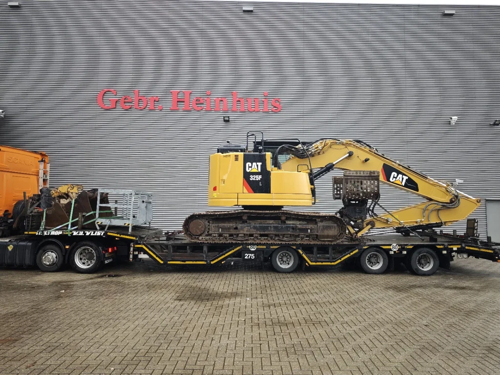 Caterpillar 325 FLCR 3 Attechments! leasen