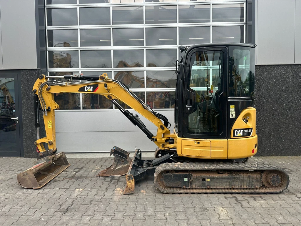 Caterpillar 303.5E leasen