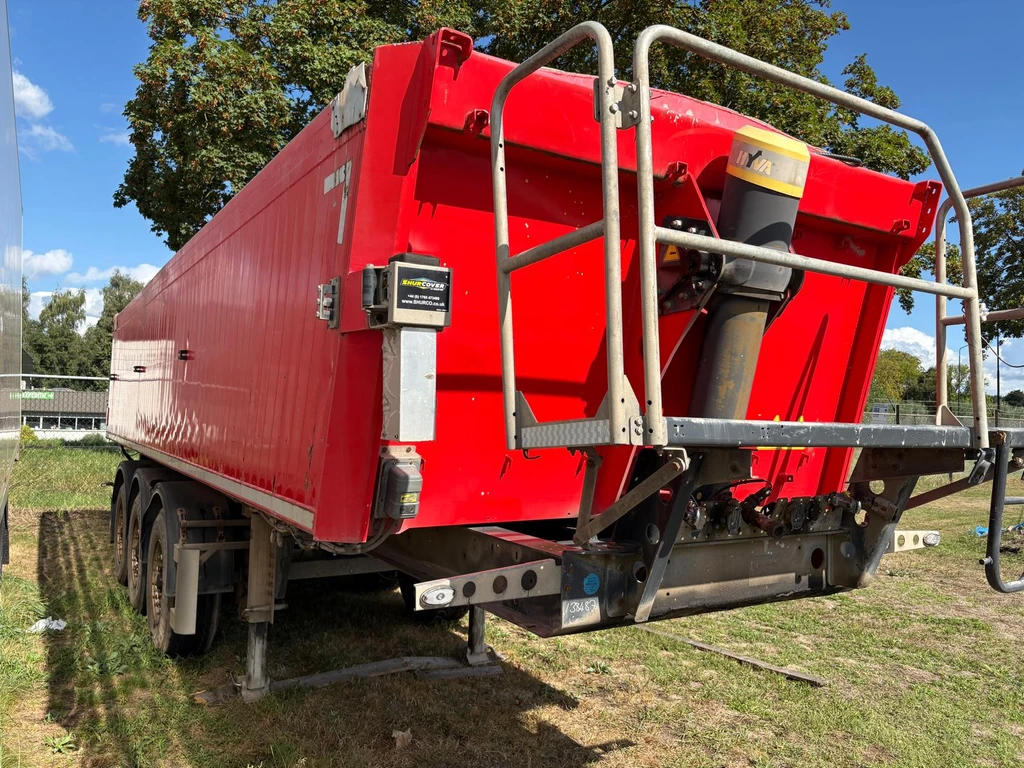 Kässbohrer Tipper/kipper/BPW,Alu/steel leasen