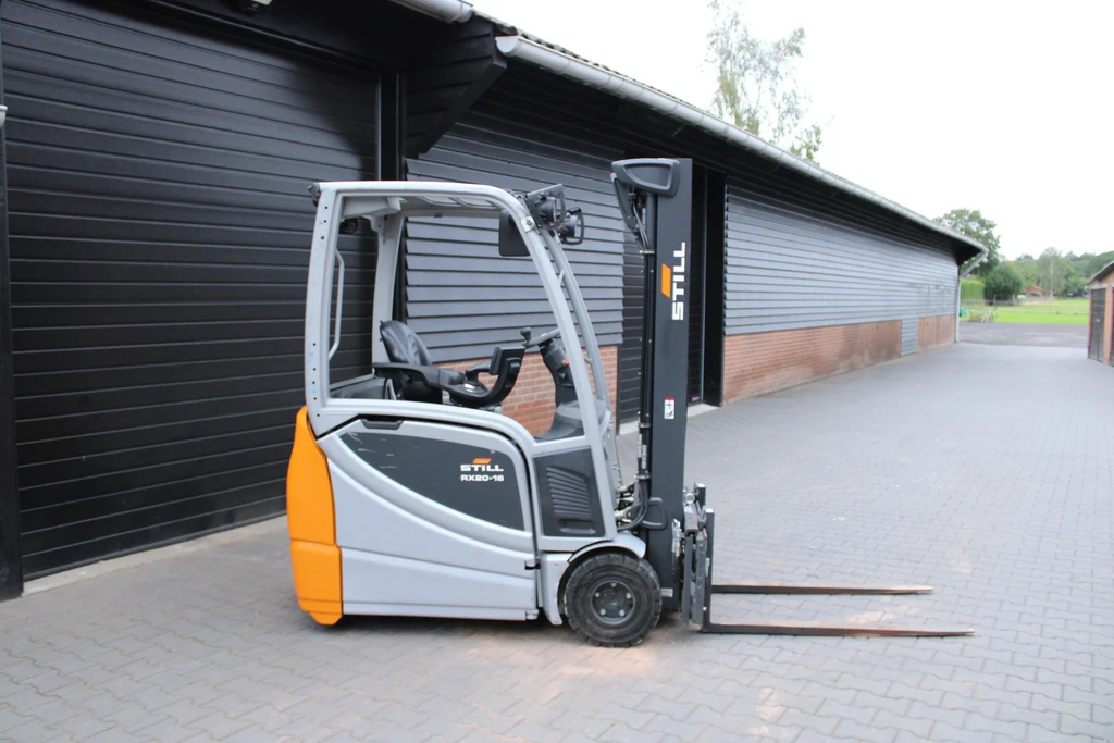 Still RX20 16 heftruck elektrische triplex lepelverstelling sideshift leasen