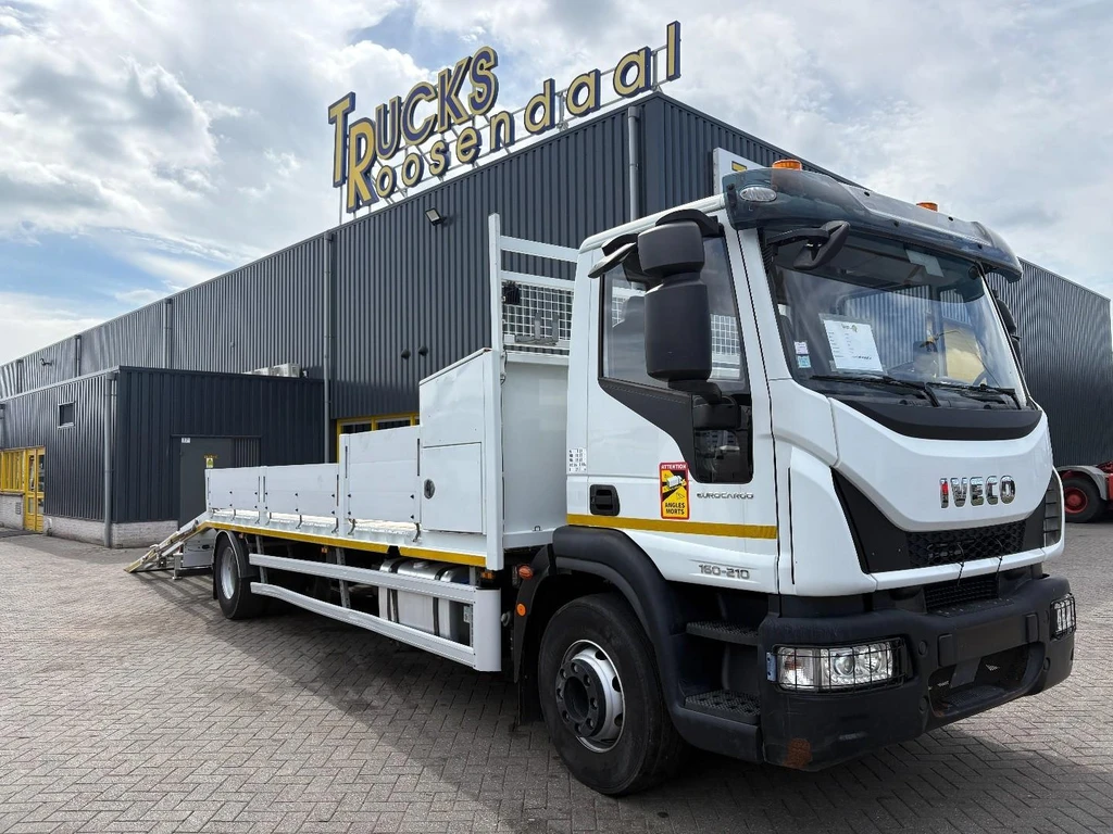 Iveco Eurocargo 160 E 210 + HYDRAULISCHE OPRIJPLATEN + 56415 KM + EURO 6 TR1855 leasen