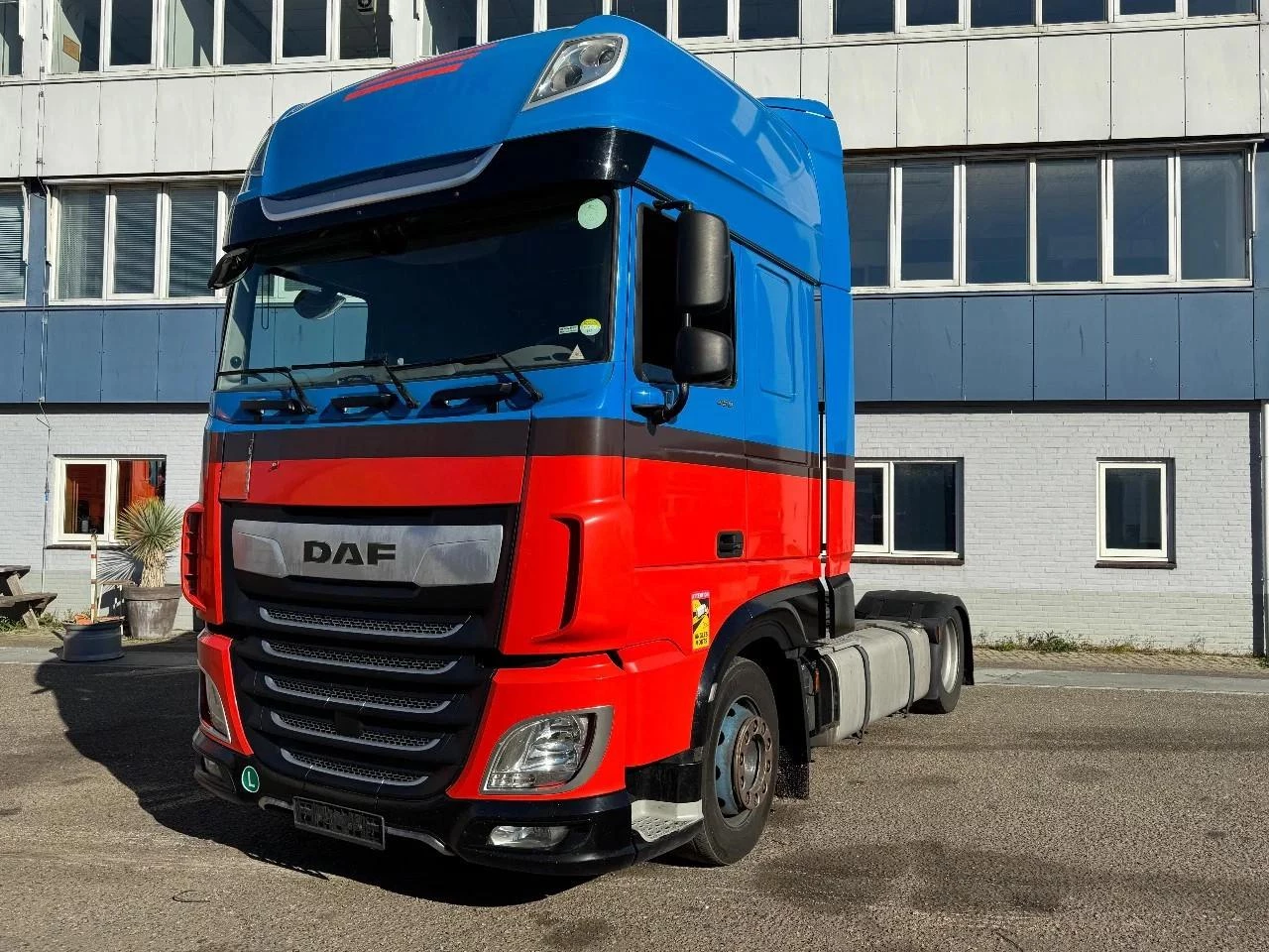 DAF XF 450 4X2 EURO 6 MEGA RHT20583 leasen