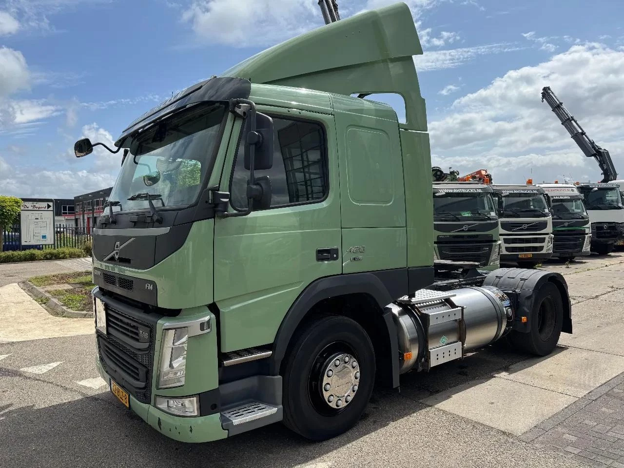 Volvo FM 420 4X2 - PTO - DIESEL & LNG GAS RHT20227 leasen