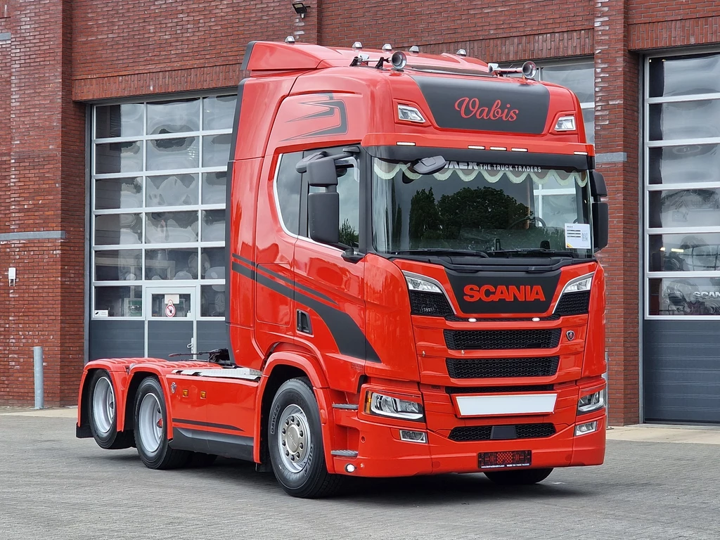 Scania R R650 V8 NGS Highline 6x2 - Retarder - Full air - 3.15 WB - Leather leasen