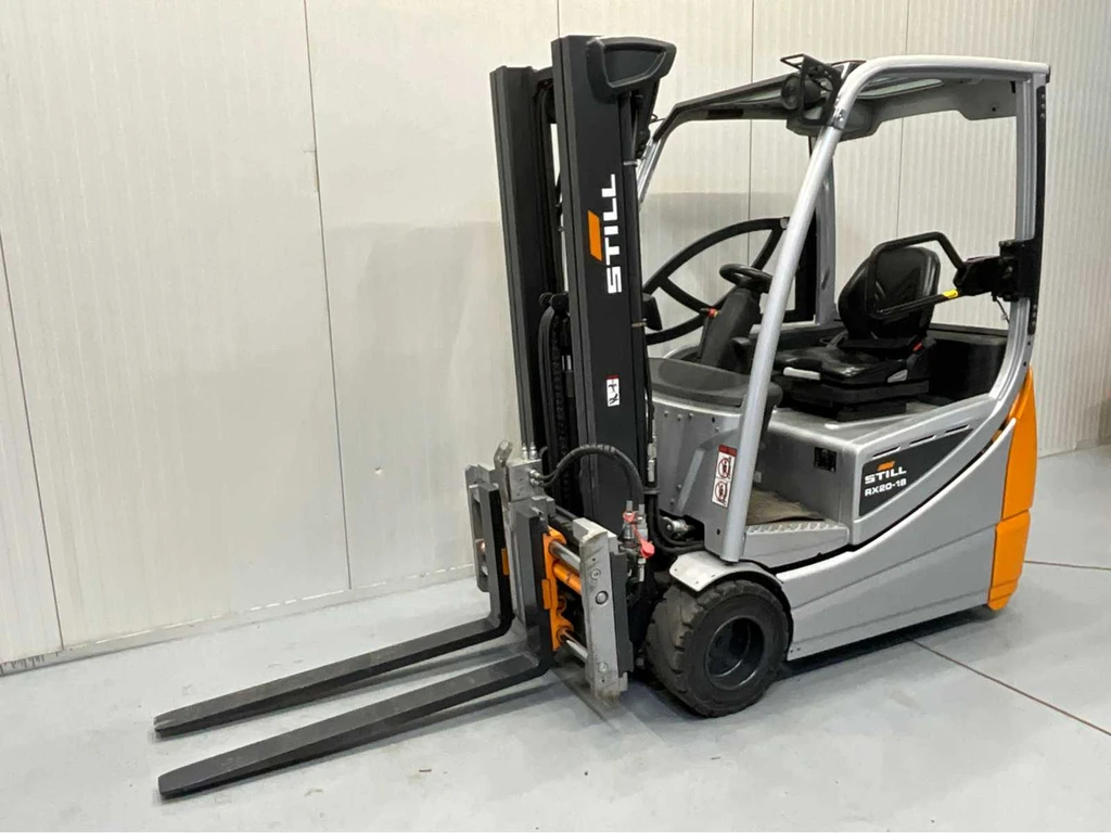Still RX20-18 Triplex - Vorkenversteller - Freelift - Sideshift leasen