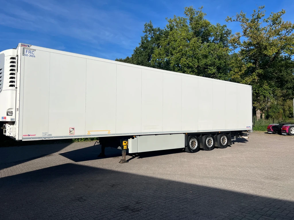 Schmitz Cargobull Rohrbahn Meatrails 2020 270cm high leasen