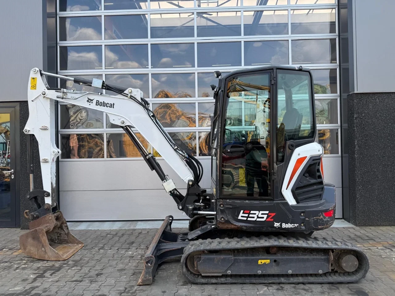 Bobcat E35z leasen