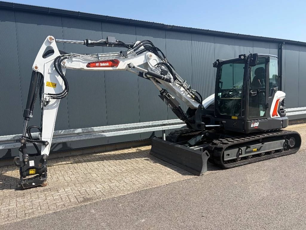 Bobcat E 88 R2 | Verstellausleger (Wacker Neuson ET 90) leasen