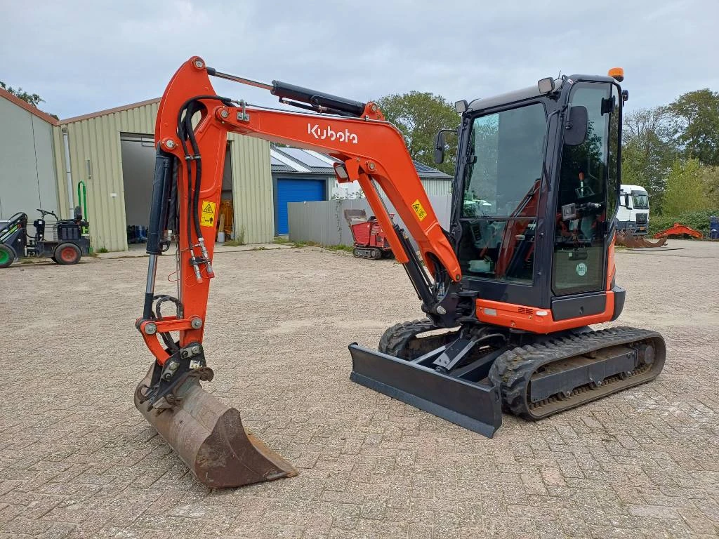 Kubota U27-4 HI leasen