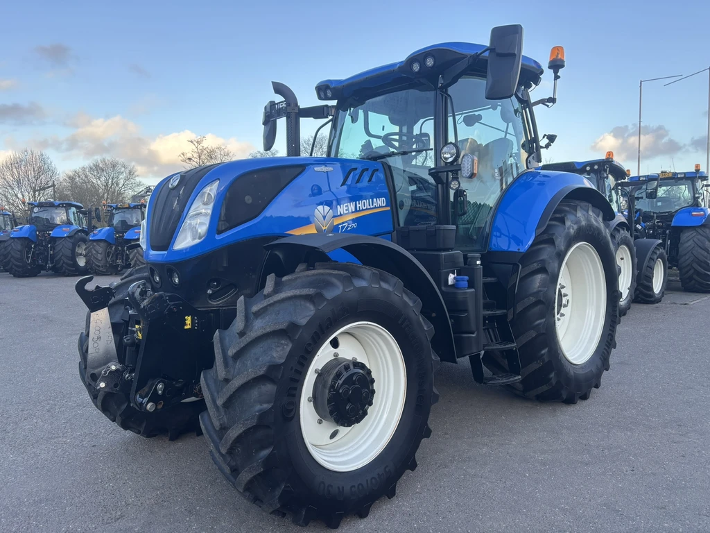 NEW HOLLAND T7.270 AC Stage V leasen