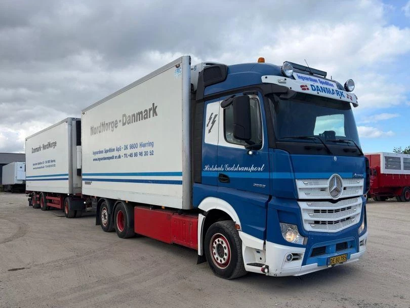 Mercedes-Benz Actros 2553 6x2 - Thermoking frigo - Loadlift + Narko trailer 3 axle leasen