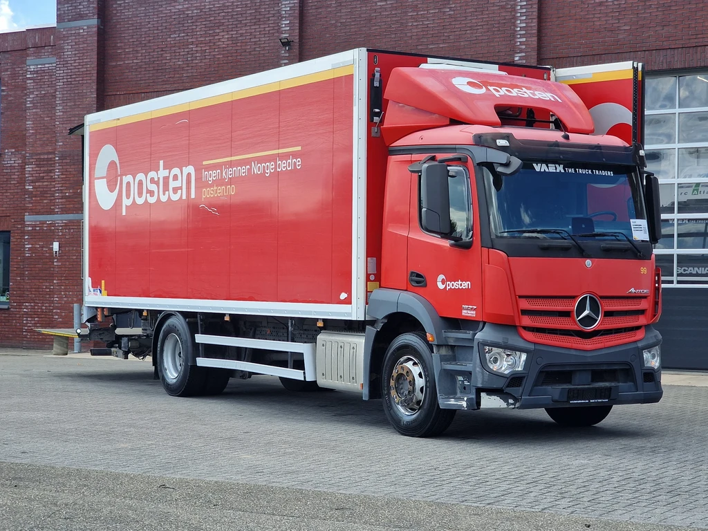 Mercedes-Benz Antos 1827 4x2 Box with sidedoors - Loadlift - Euro 6 - Full air leasen