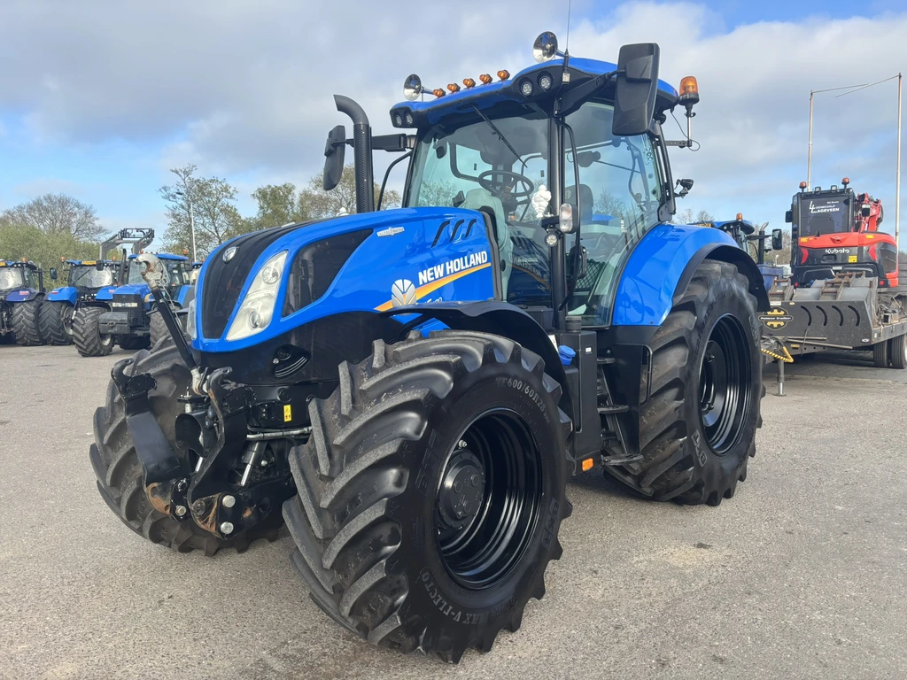 NEW HOLLAND T6.180AC STAGE V leasen