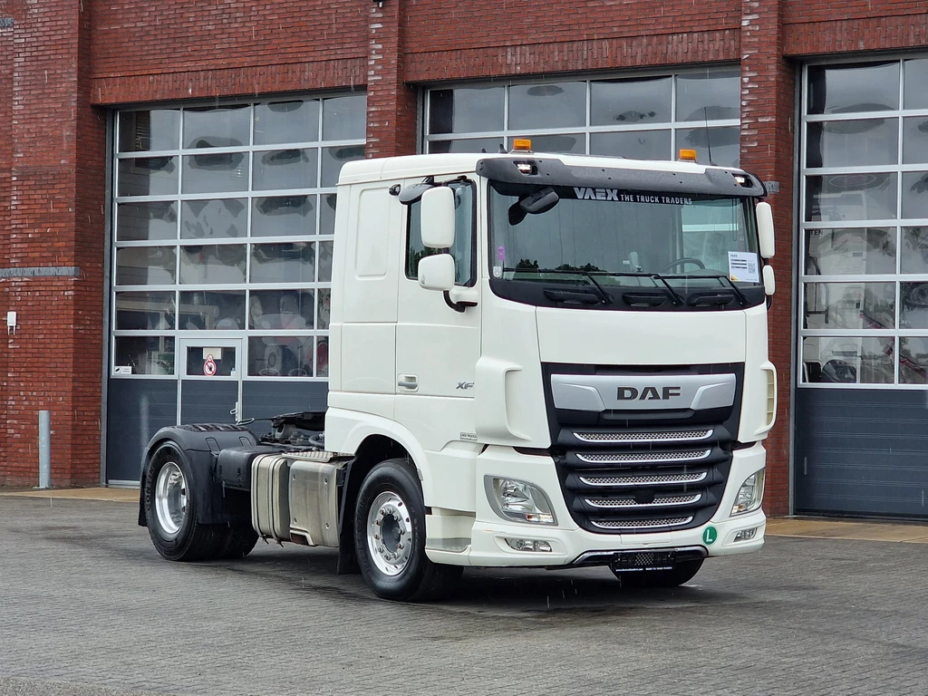 DAF XF 530 Lowroof 4x2 - PTO/Hydraulic - Alloy wheels - 283Tkm leasen
