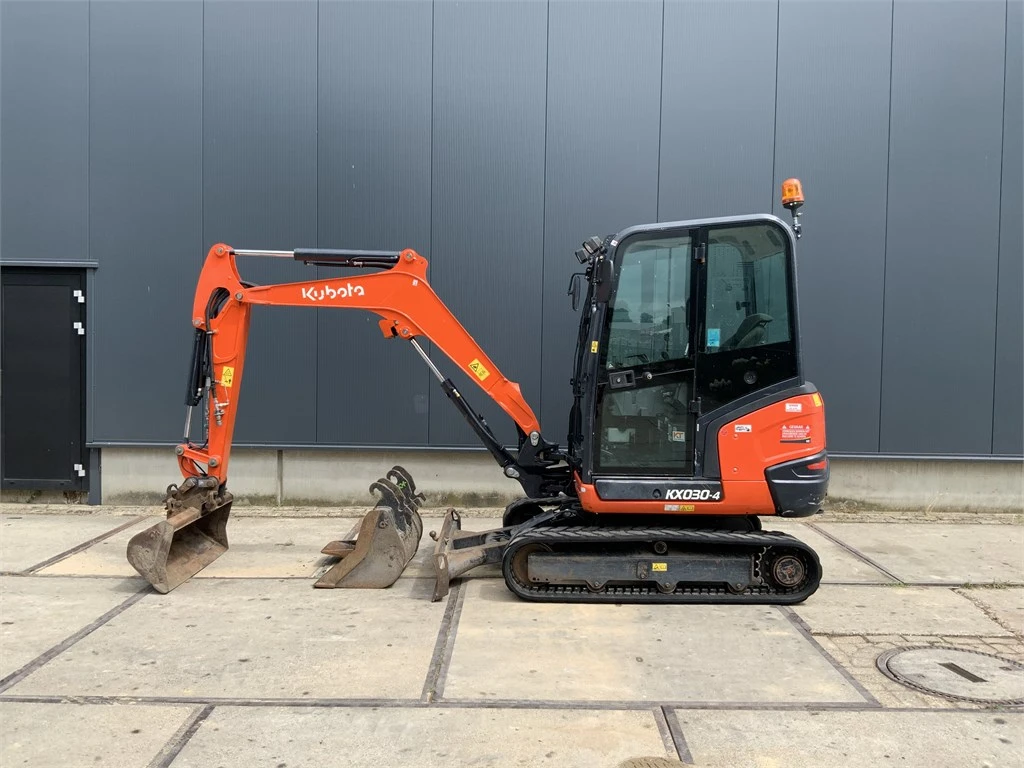 Kubota KX 030-4 leasen