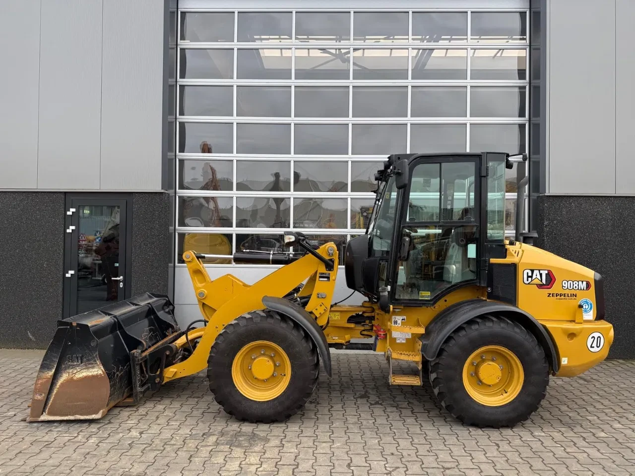 Caterpillar 908M leasen