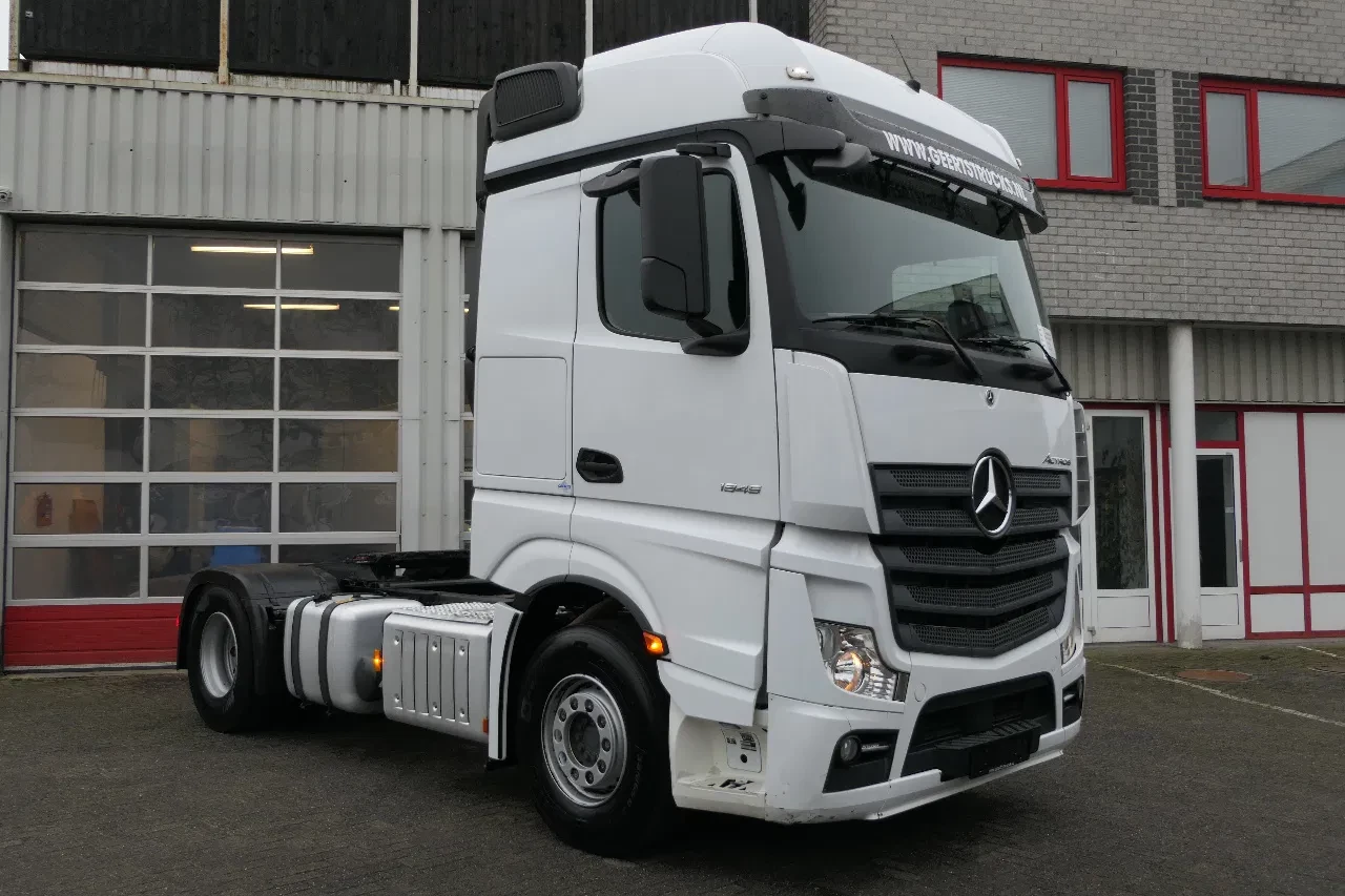 Mercedes-Benz Actros 1945 | 2 Tanks | 391956Km | 2021 | Tires 85% | 2 Beds | Fridge | A/C | Automatic | Euro6 | 4X2 | Belgium Truck leasen