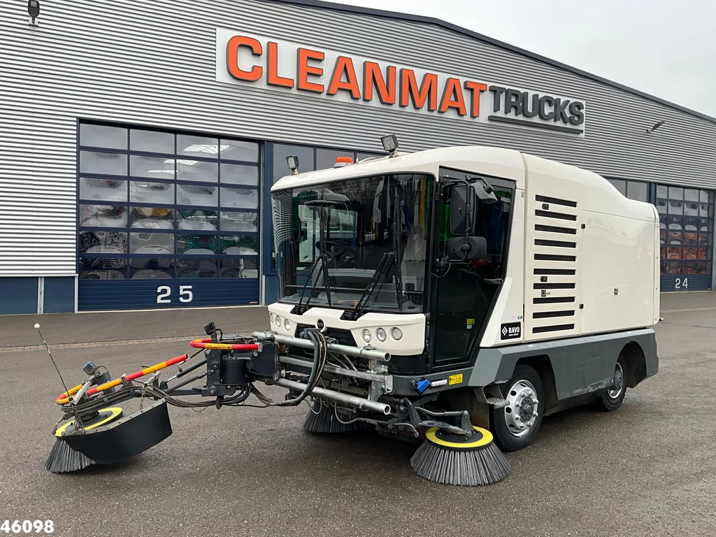 Ravo 540 CD Euro 6 with 3-rd brush leasen
