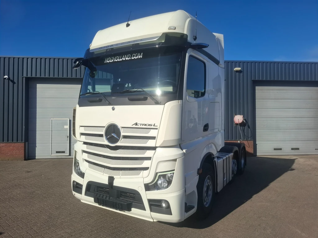 Mercedes-Benz Actros 2545 GIGASPACE 6X2 07478 leasen