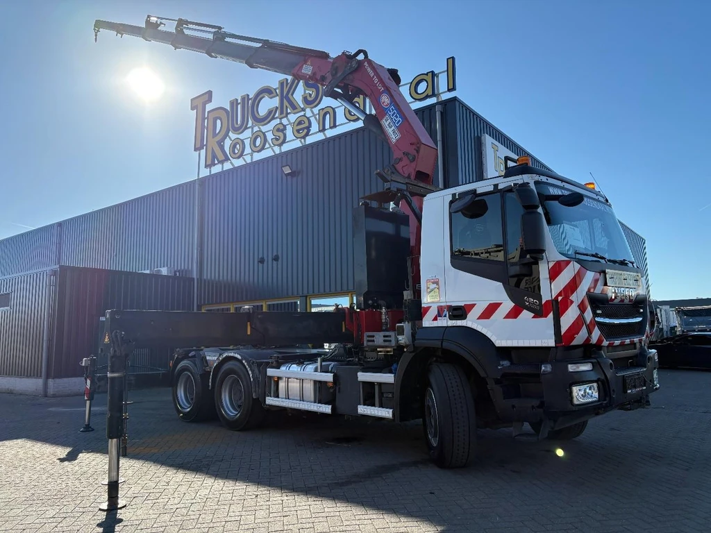 Iveco Stralis 420 X-WAY + HMF 5020K-RCS 6x TREKKER + 6X4 + EURO 6 TR1739 leasen