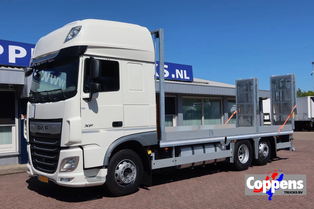 DAF XF 450 106 XF 450 6x2 Oprijwagen/Machine transport leasen