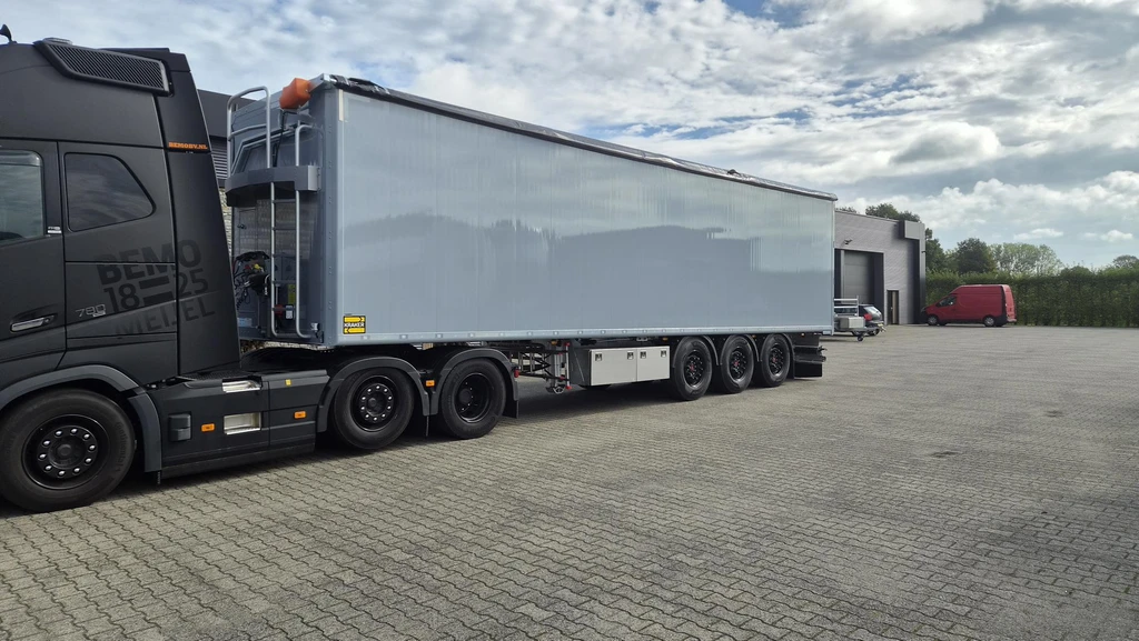 Kraker NIEUWE 72m3 GMP/bieten walkingfloor met Cramaro automatisch dakzeil UIT VOORRAAD leasen