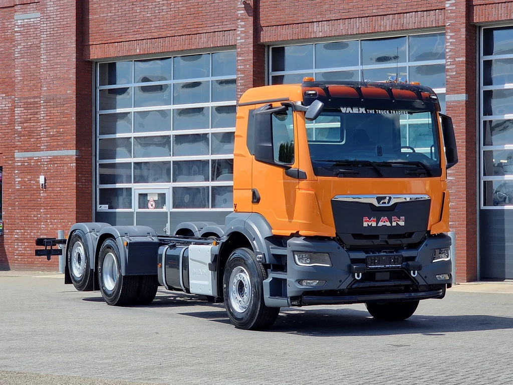 MAN TGS 26.520 6x2*4 - NEW - PTO/Hydraulic - Retarder - Steering axle - 4.50 WB leasen