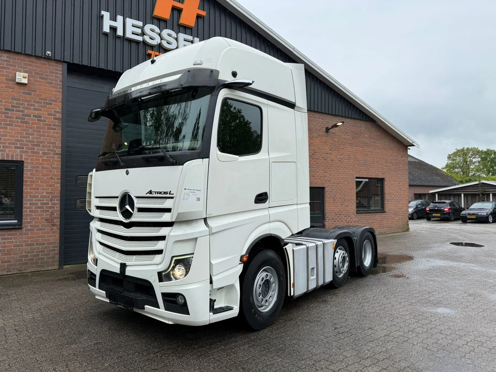 Mercedes-Benz Actros 2545 LG Gigaspace Standairco 396.660KM leasen