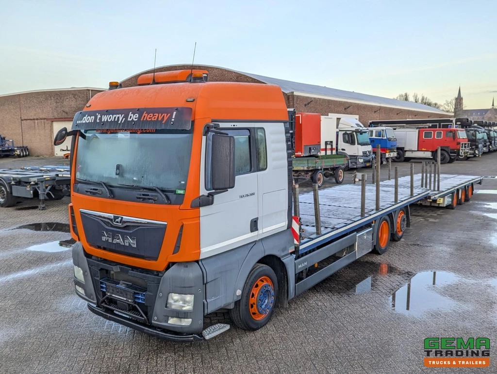 MAN TGX 26.500 6x2/4 LL Euro6 - Retarder + Recker FZ3 3-Assige Aanhanger - Uitschuifbaar leasen