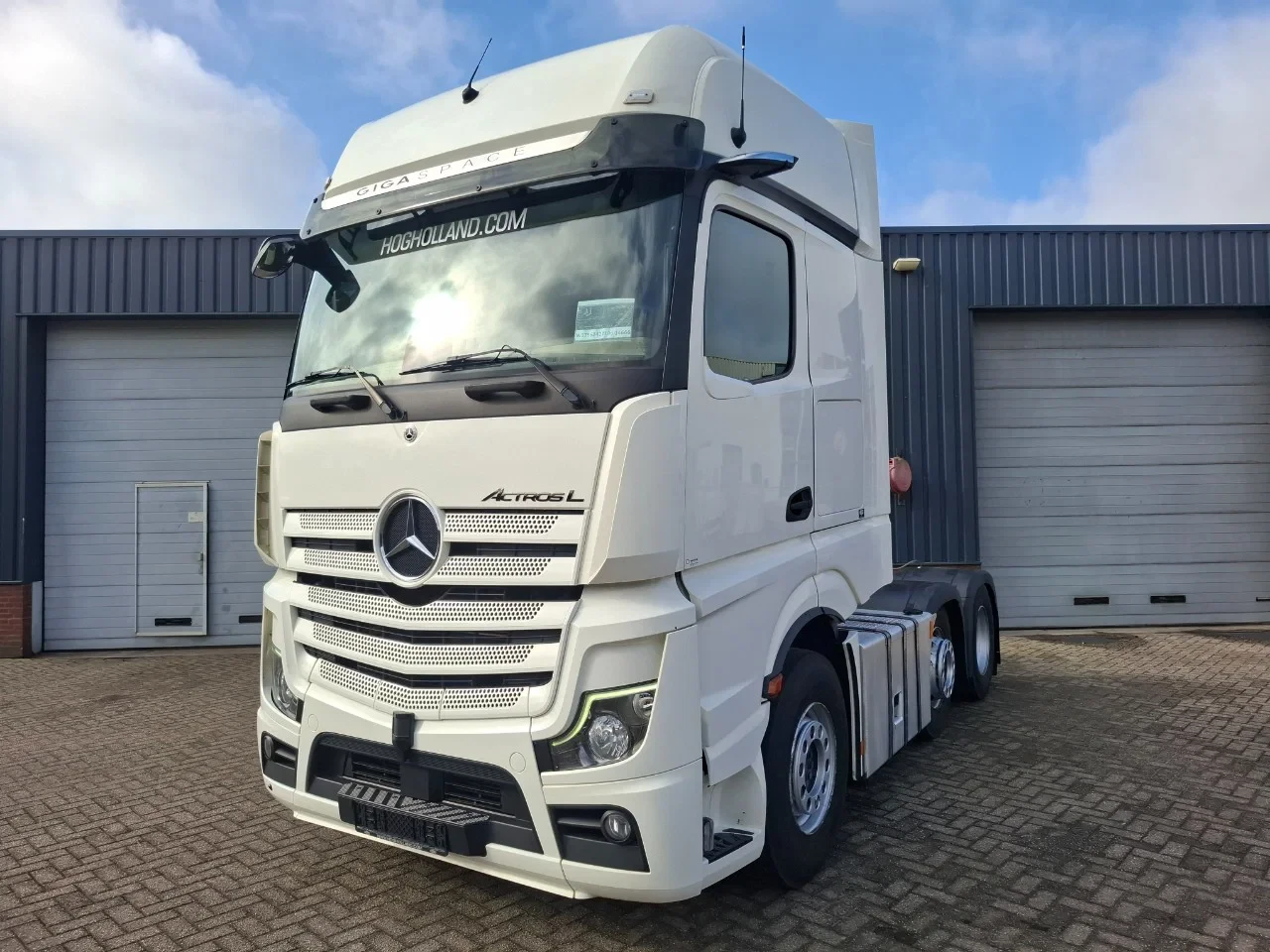 Mercedes-Benz Actros 2545 GIGASPACE 6X2 14666 leasen